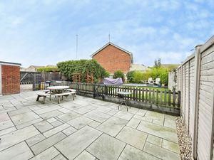 Keable Road- click for photo gallery